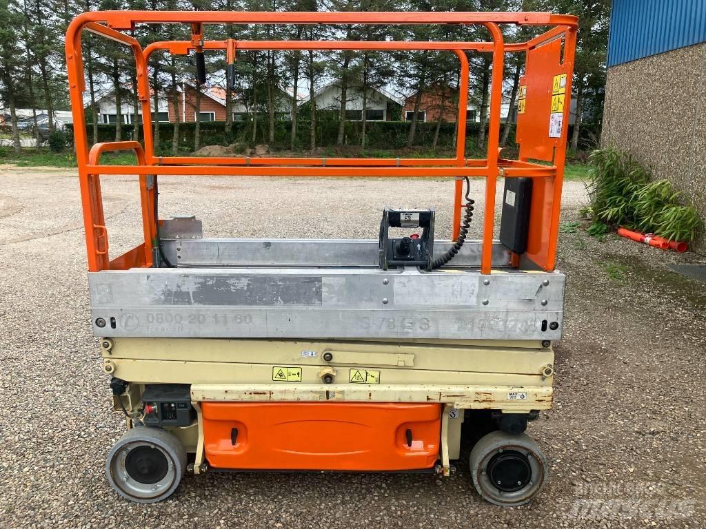 JLG 1930 ES Škaraste platforme