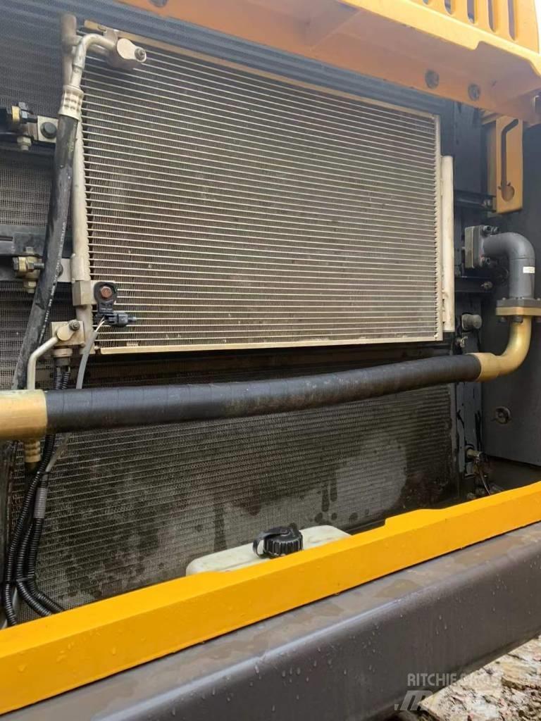 Volvo EC 300 Bageri gusjeničari