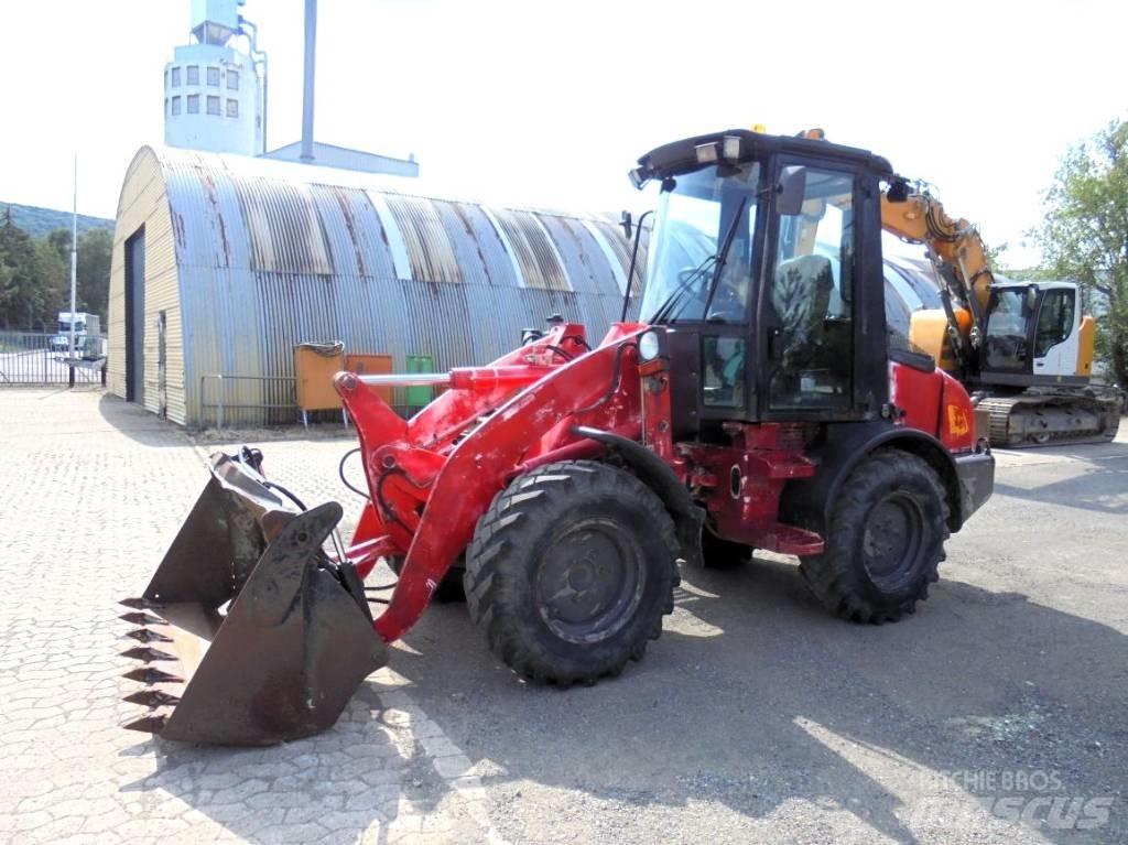 JCB 407 Utovarivači na kotačima