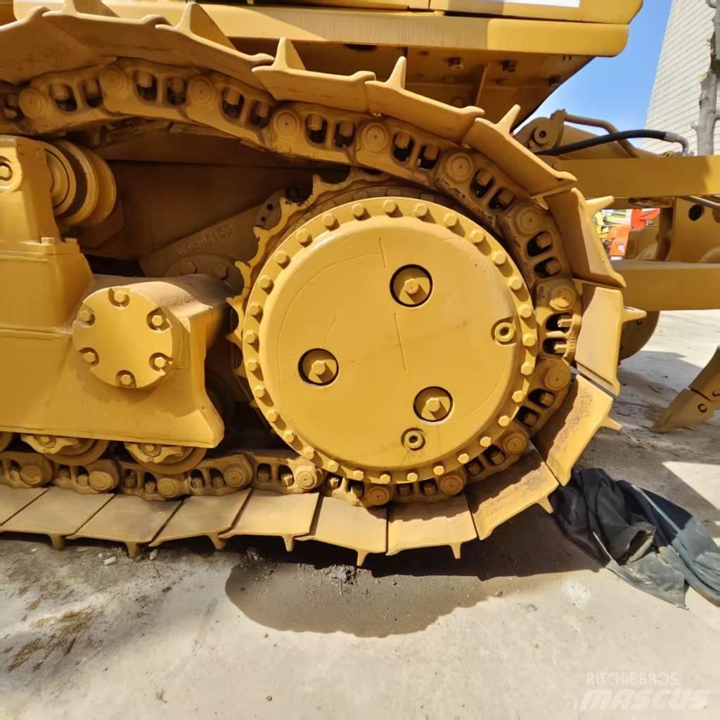 CAT D 7 G Buldožeri gusjeničari