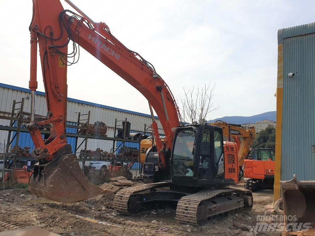 Hitachi ZX225USLC Bageri gusjeničari