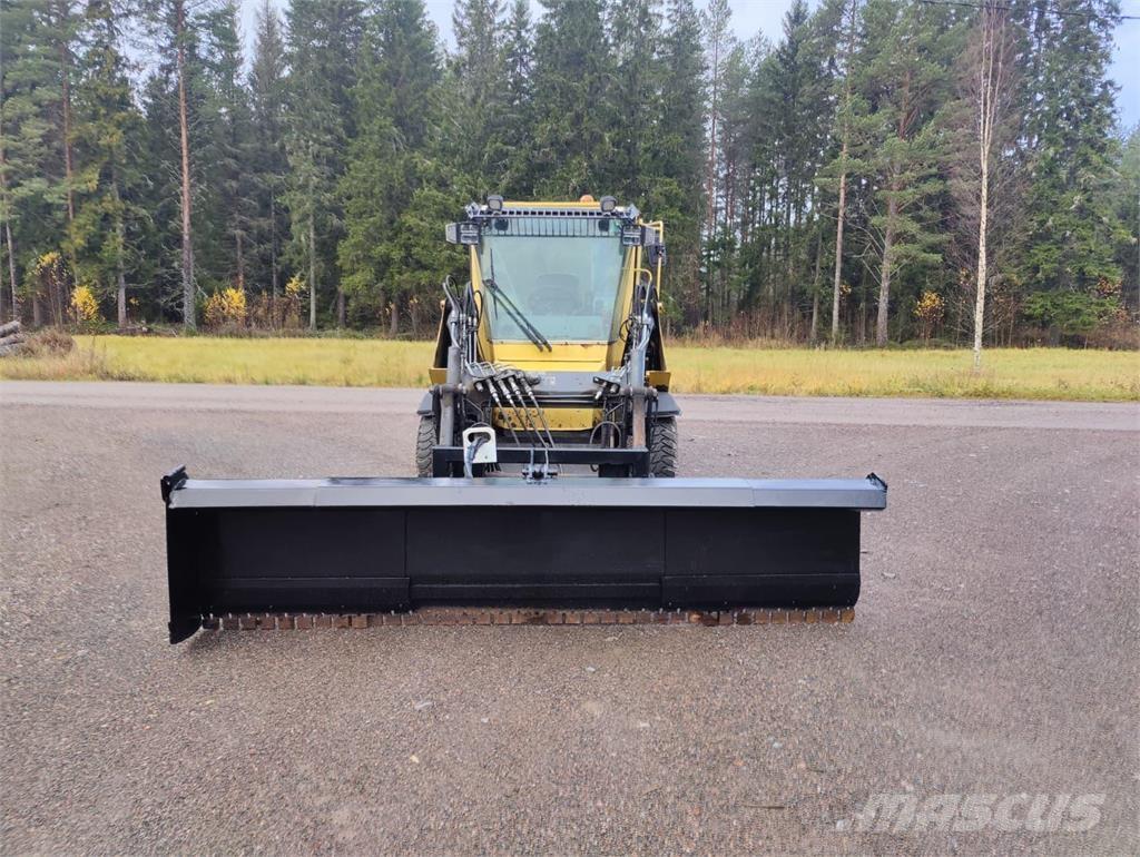 Wille 355 Pomoćni strojevi