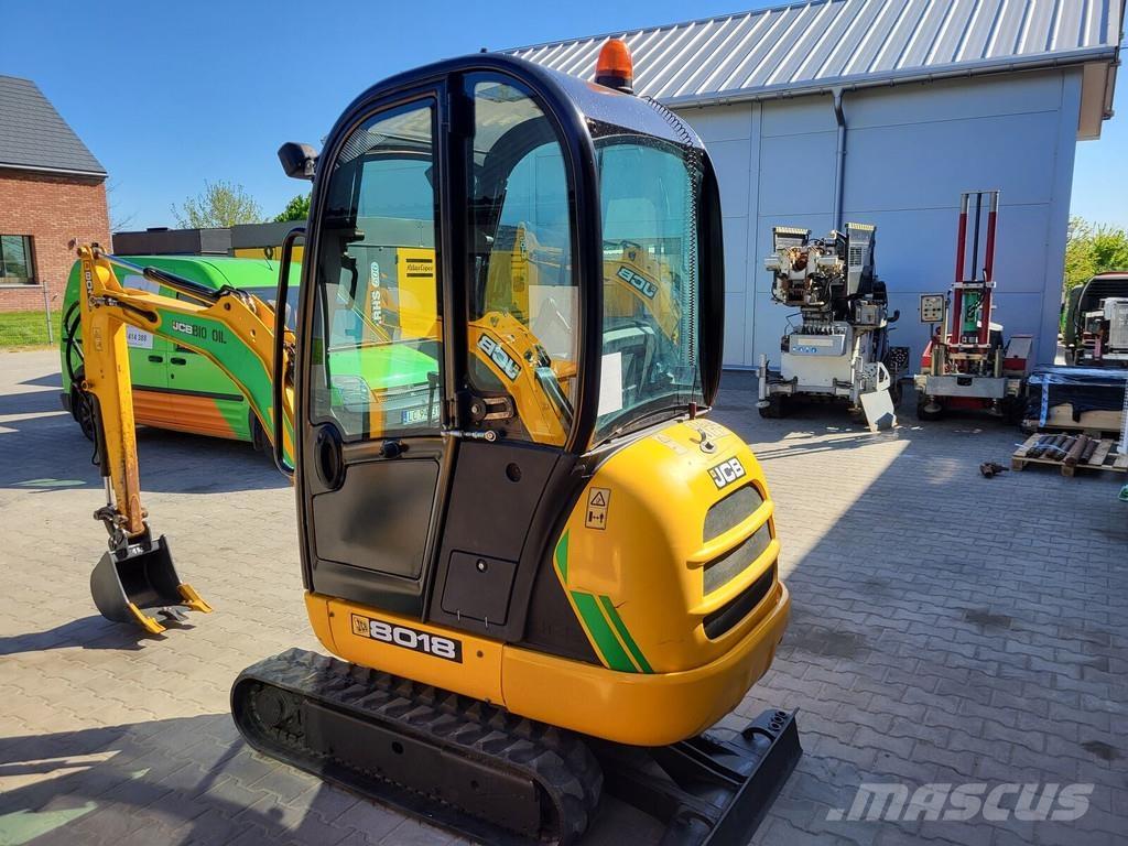 JCB 8018 CTS Mini bageri <7t