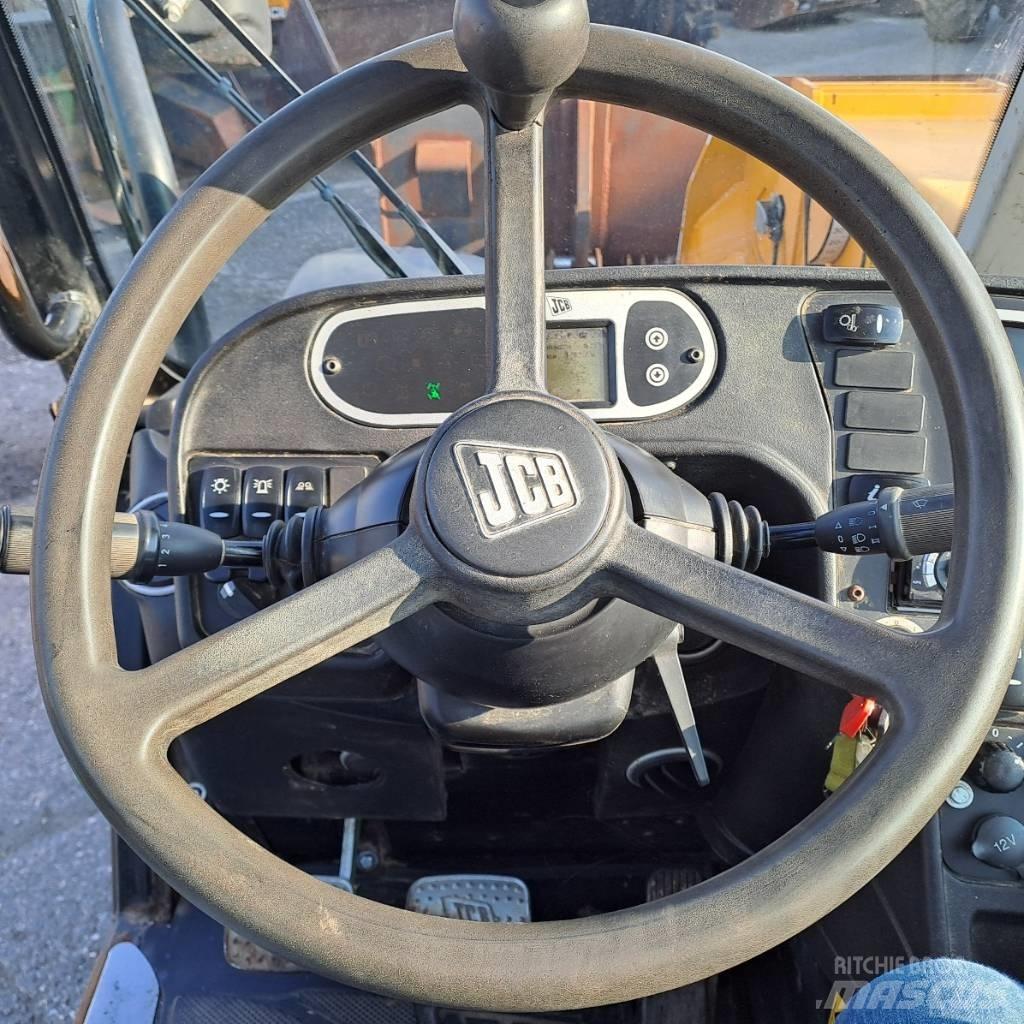 JCB 550-80 Poljoprivredni teleskopski utovarivači