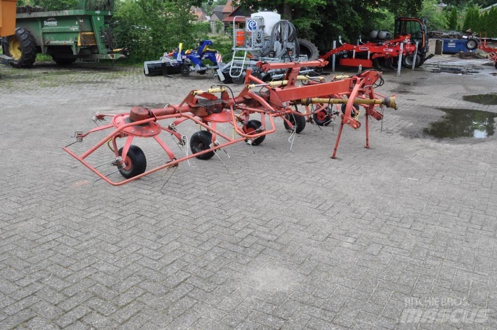 Lely Lotus 675 Okretači i sakupljači sijena