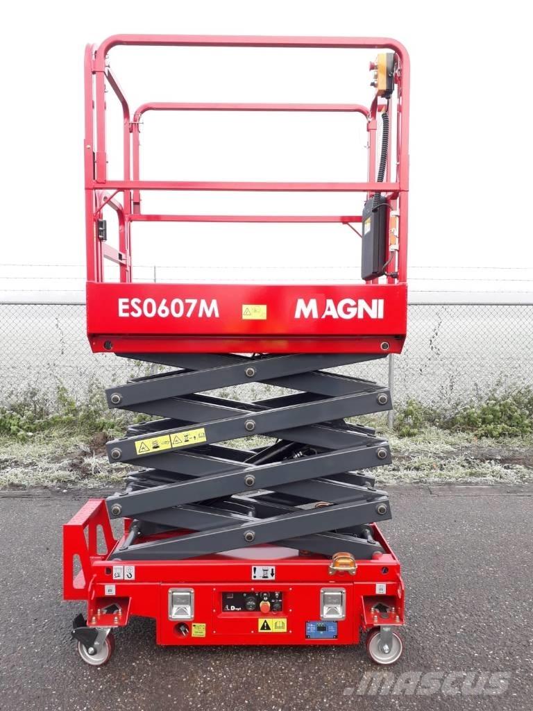 Magni ES 0607 M | 2024 Škaraste platforme