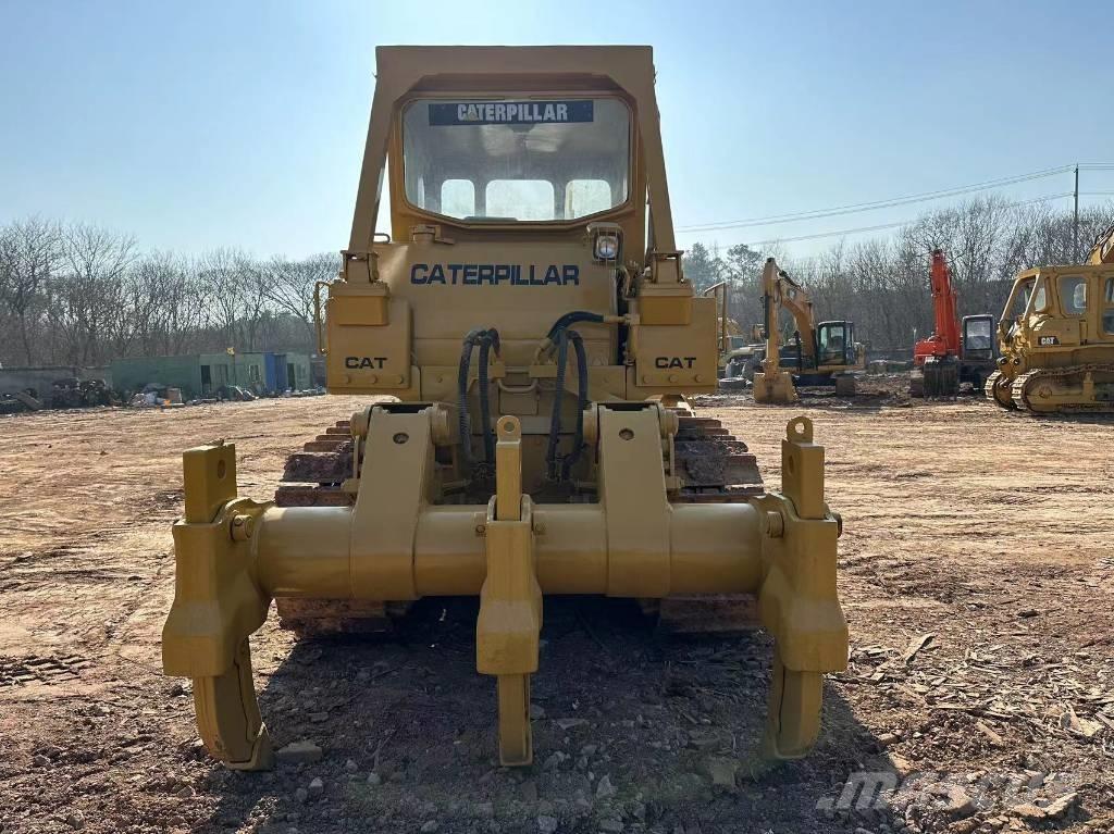 CAT D 8 K Buldožeri gusjeničari