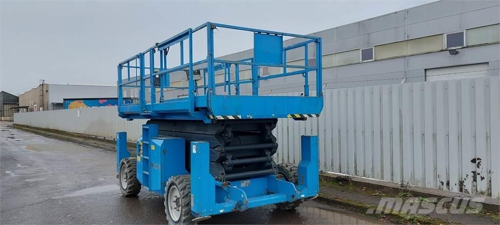 ATN CX15, 4x4 Škaraste platforme