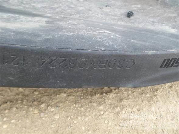 CAMSO 601918D1 Gusjenice