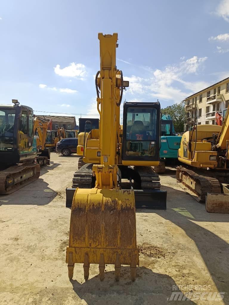 Komatsu PC 70 Bageri gusjeničari
