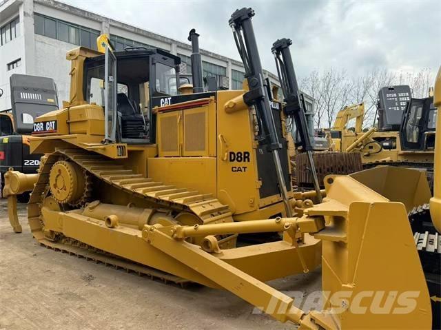 CAT D 8 R Buldožeri gusjeničari