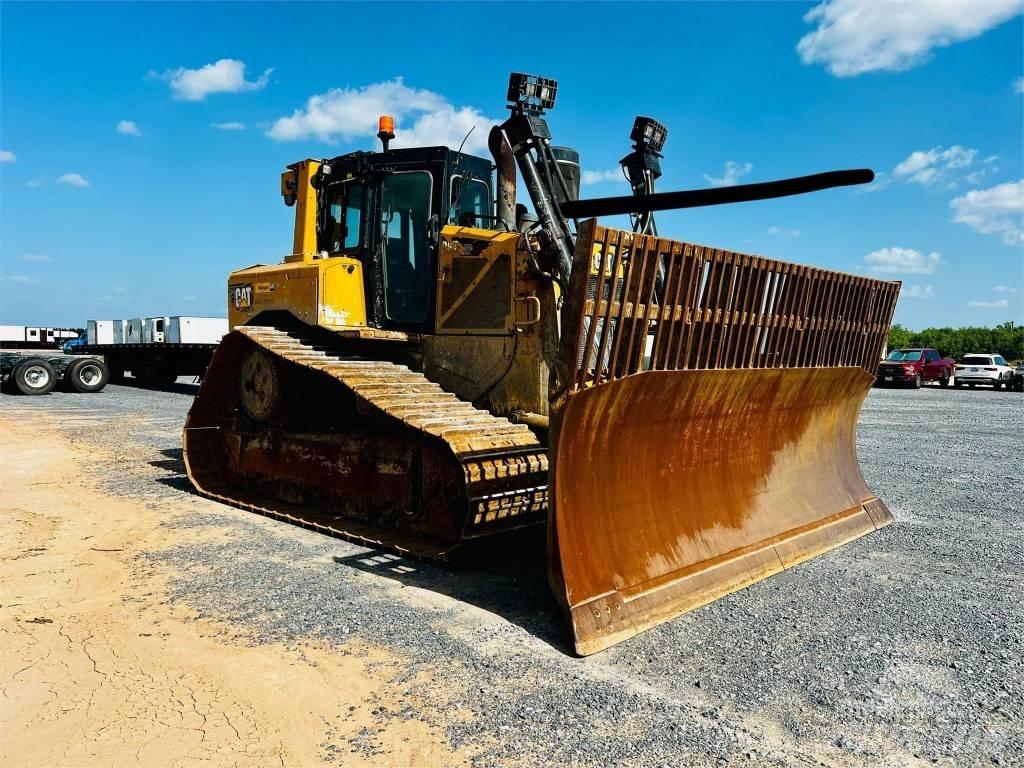 CAT D 6 T LGP Buldožeri gusjeničari