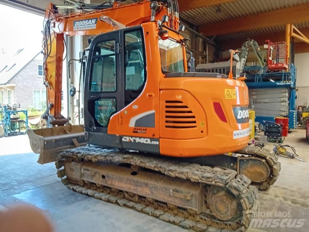 Doosan DX 140 LCR Bageri gusjeničari