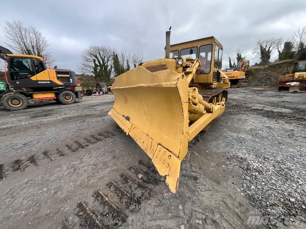 CAT D 7 Buldožeri gusjeničari