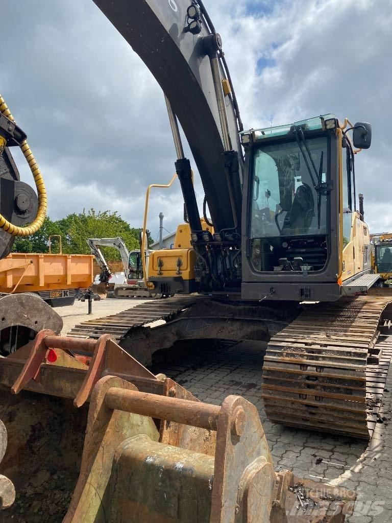 Volvo EC 220 D Bageri gusjeničari