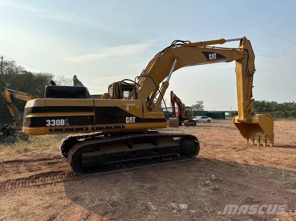 CAT 330B Bageri gusjeničari