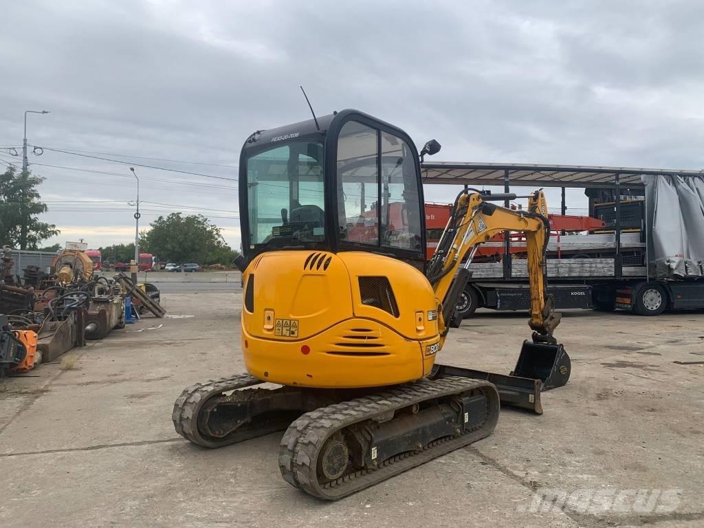 JCB 8025 ZTS Mini bageri <7t