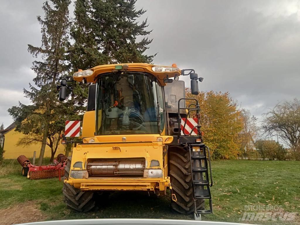 New Holland CR 9080 Kombajni