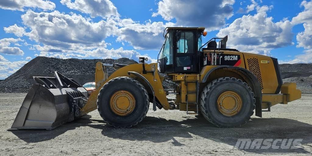 CAT 982 M Utovarivači na kotačima
