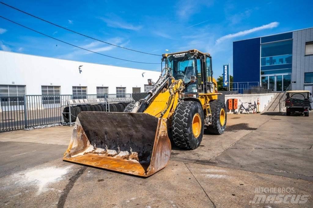 CAT 924G // GODET 3m3 Utovarivači na kotačima