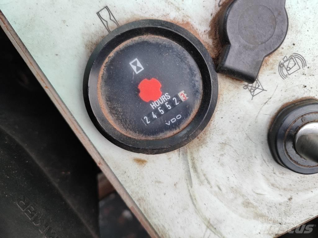 Sennebogen 723 Bageri za manipuliranje materijalom / otpadom