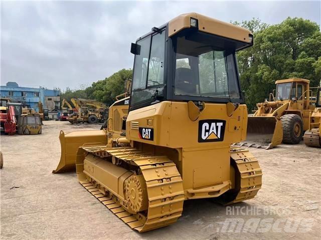 CAT D 5 K Buldožeri gusjeničari