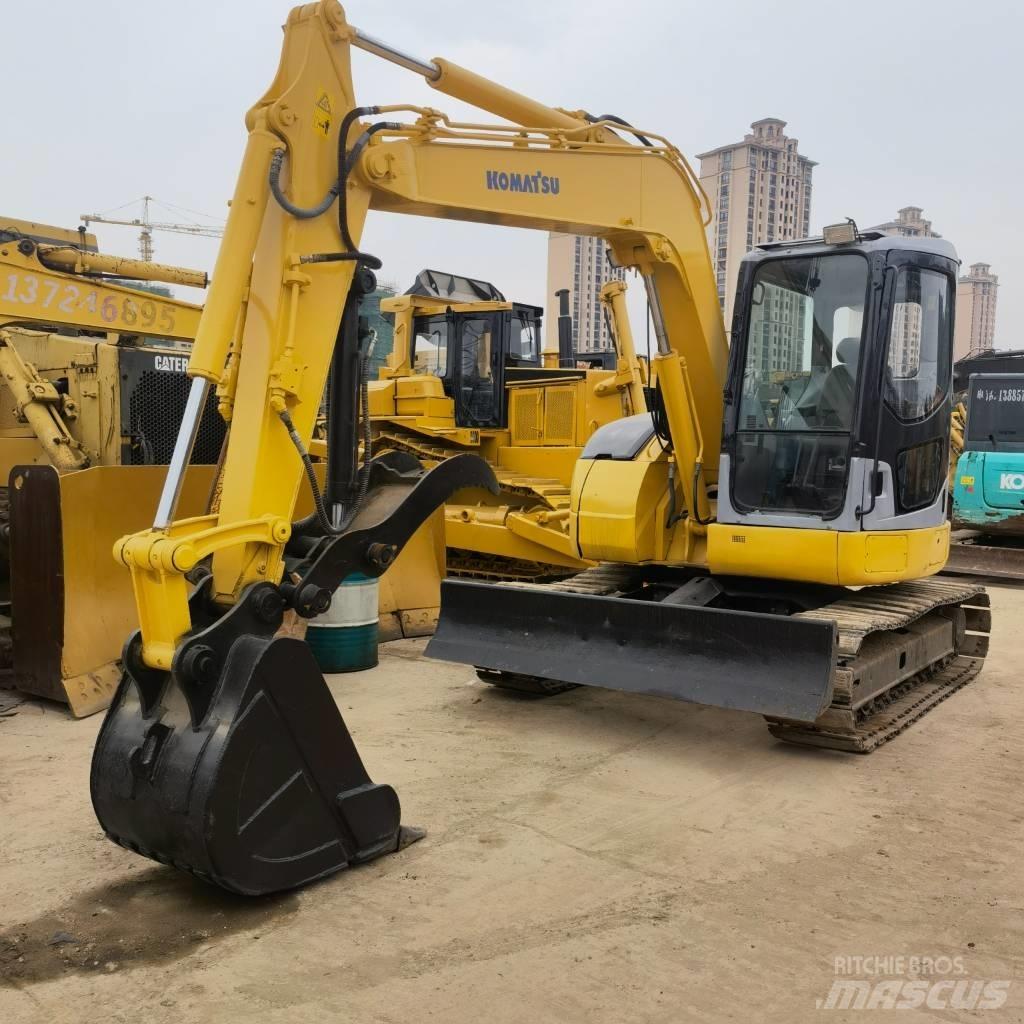 Komatsu PC78US-6 Bageri gusjeničari