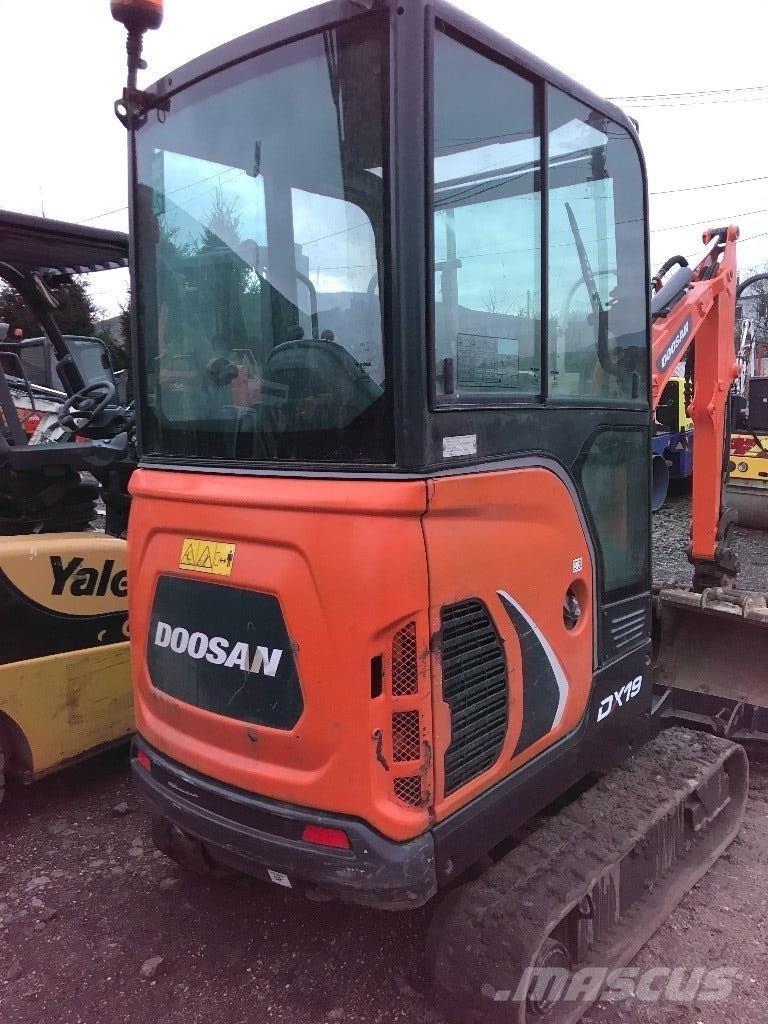 Doosan DX 19 Mini bageri <7t