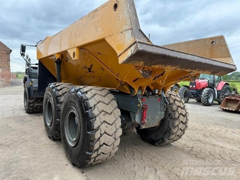 Liebherr TA 230 Zglobni demperi