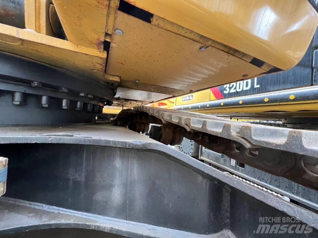 CAT 325 C Bageri gusjeničari
