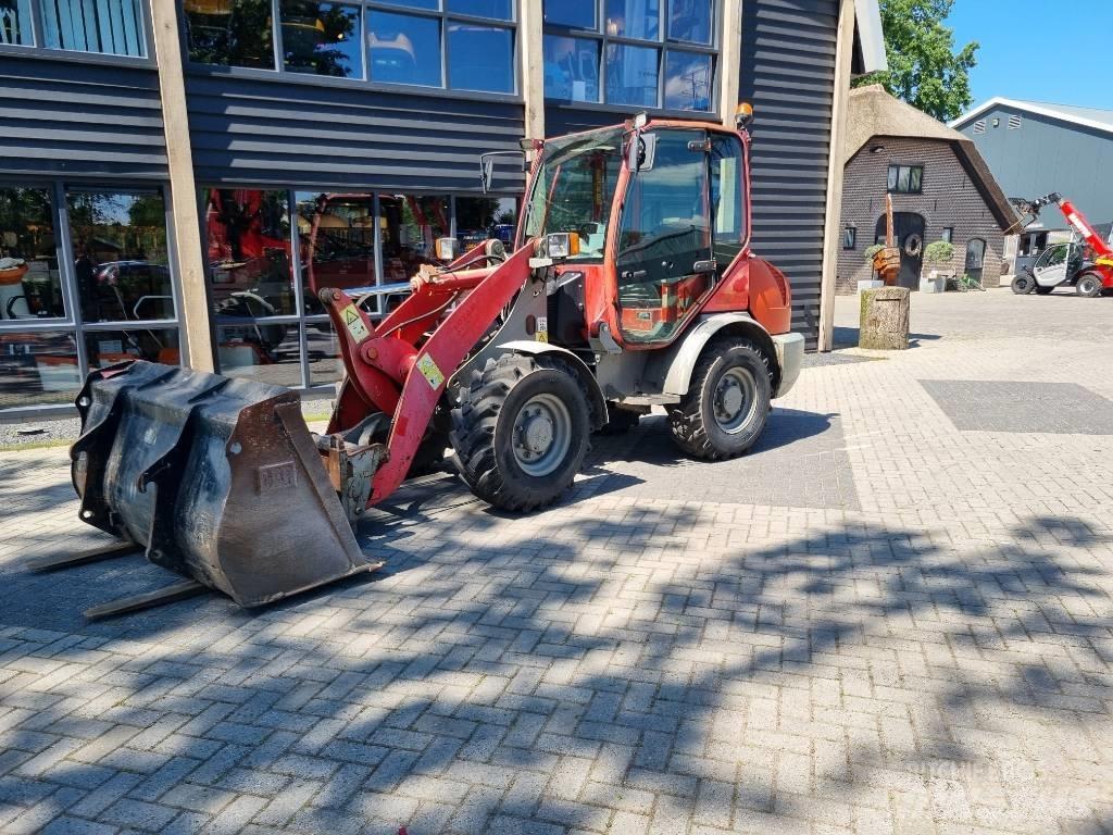 Komatsu WA 70-5 Utovarivači na kotačima