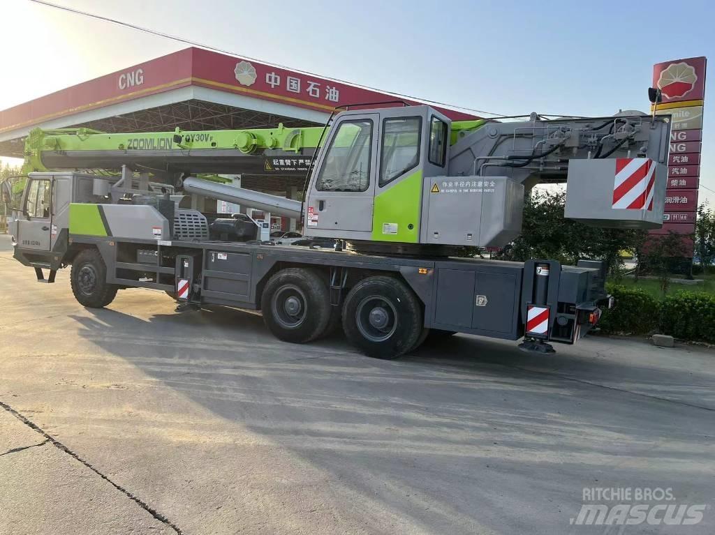 Zoomlion QY25V Rabljene dizalice za težak teren
