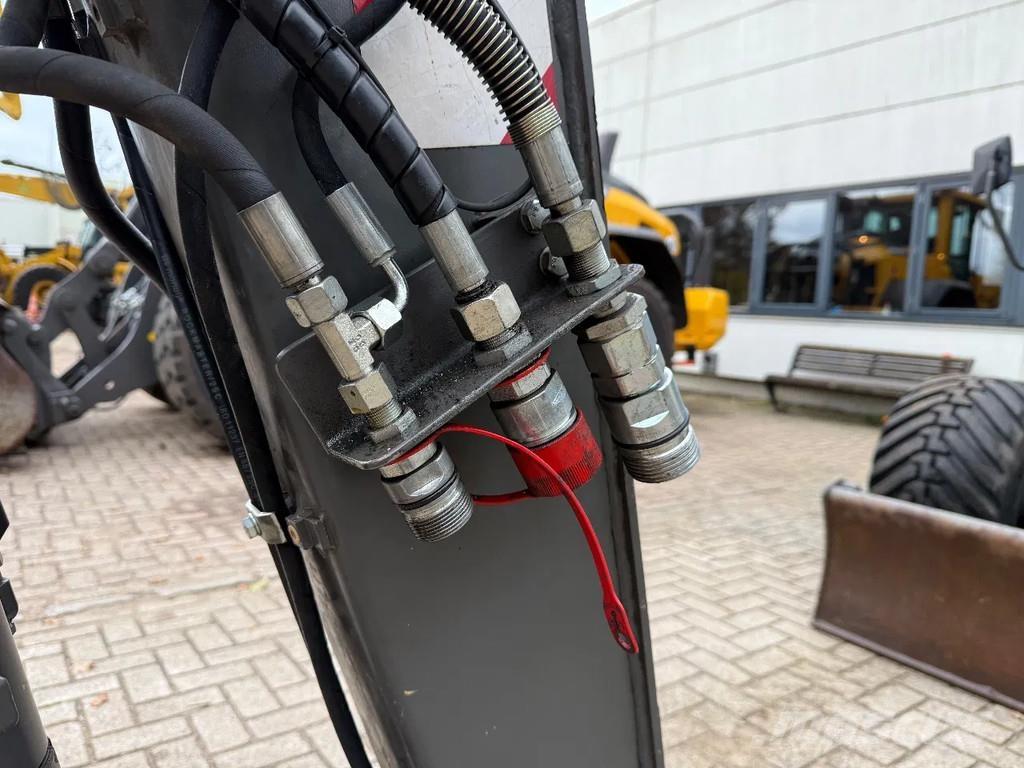 Volvo EW60 Bageri na kotačima