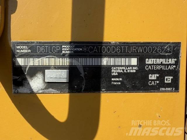 CAT D 6 T LGP Buldožeri gusjeničari