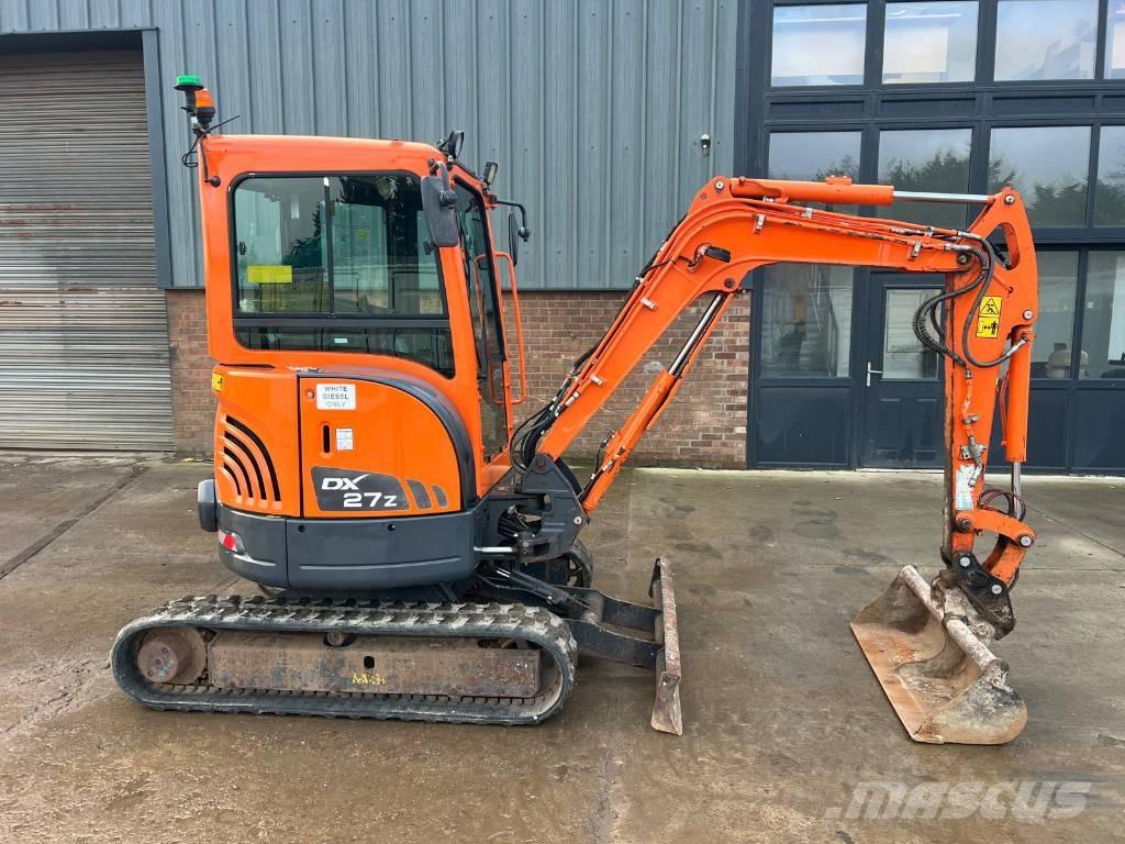 Doosan DX 27 Z Mini bageri <7t
