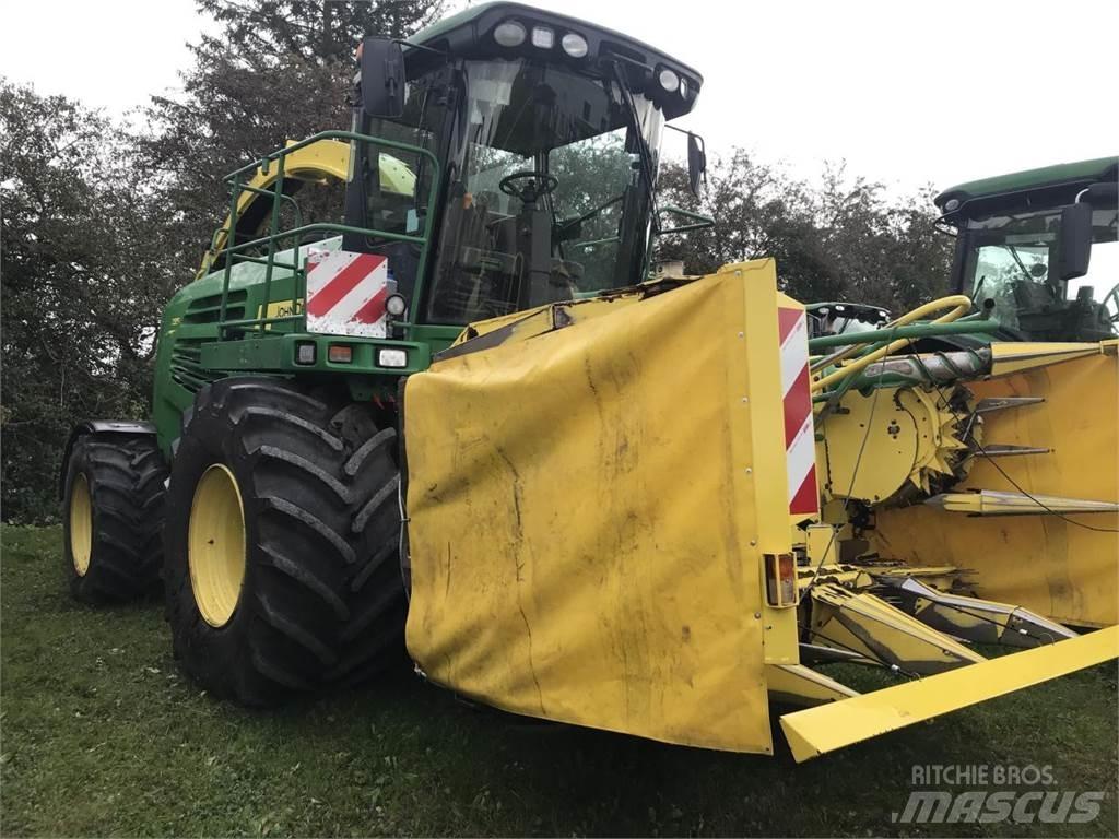 John Deere 7350 Strojevi za krmu na vlastiti pogon