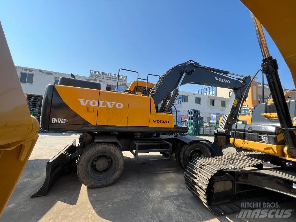 Volvo EC170 Bageri na kotačima
