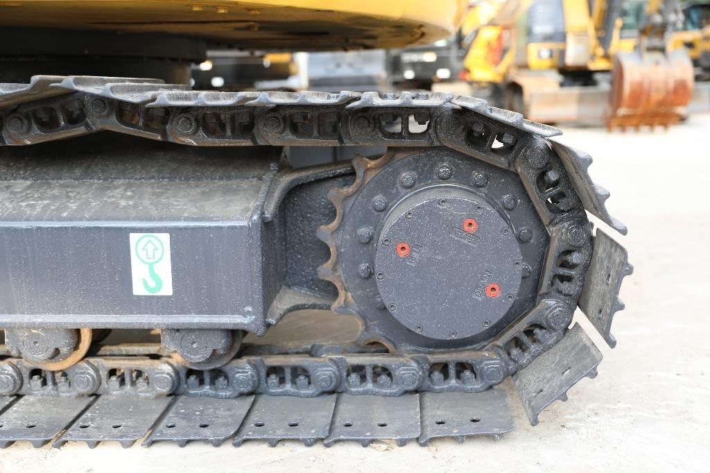 Komatsu PC 78 US-6 Midi bageri 7t – 12t