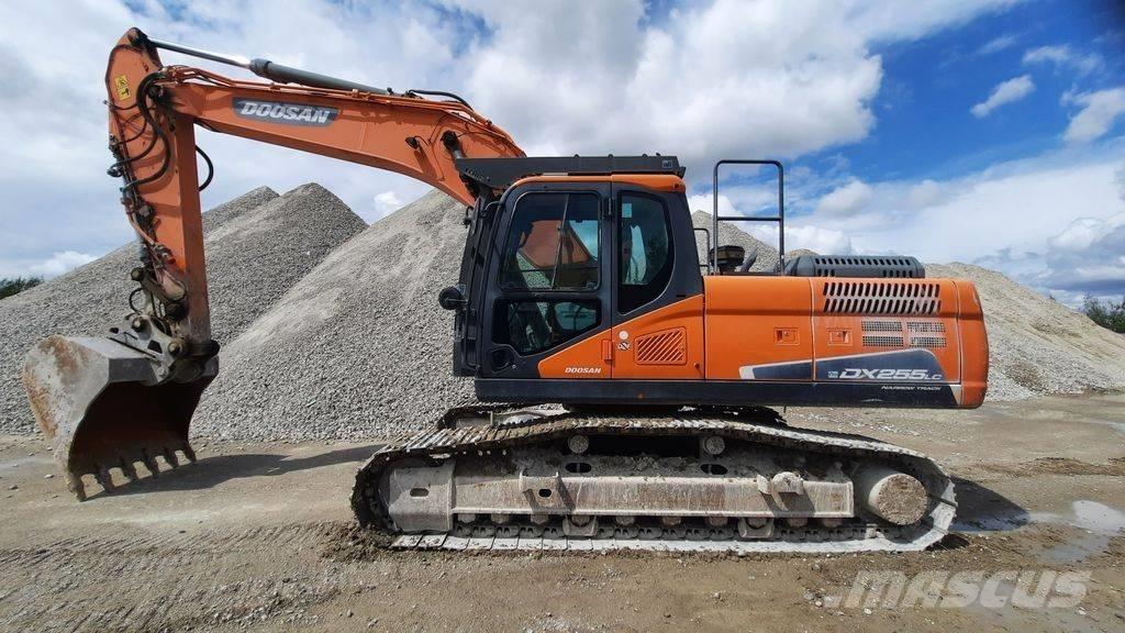 Doosan DX 255 LC-5 Bageri gusjeničari
