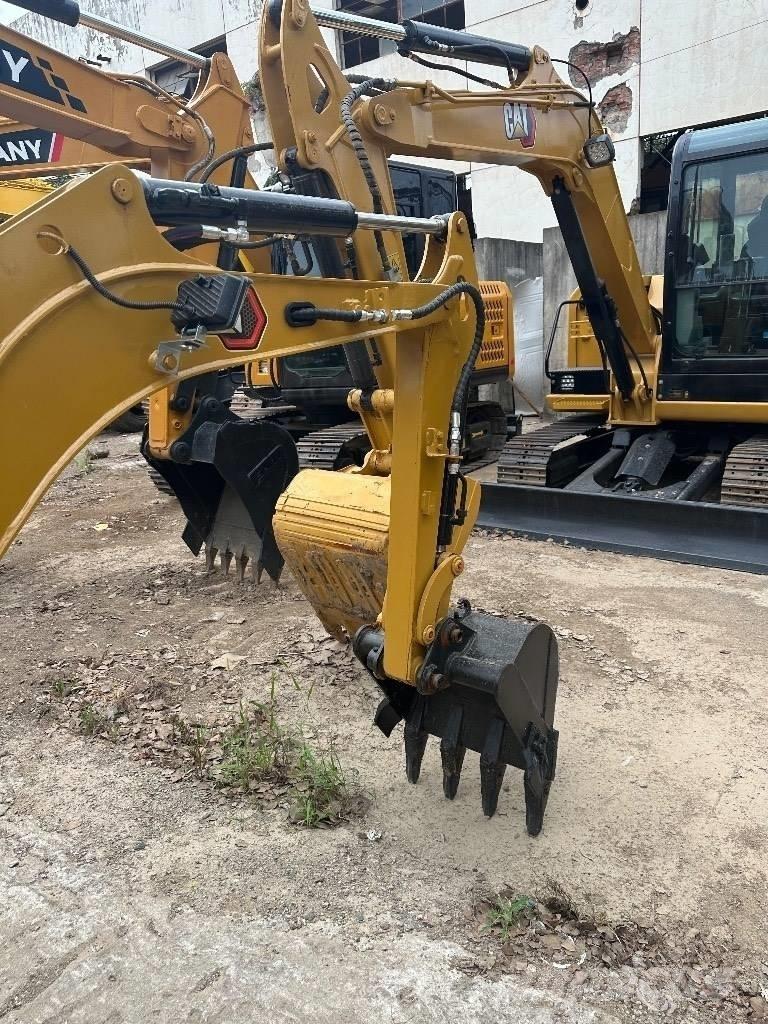CAT 302 Mini bageri <7t