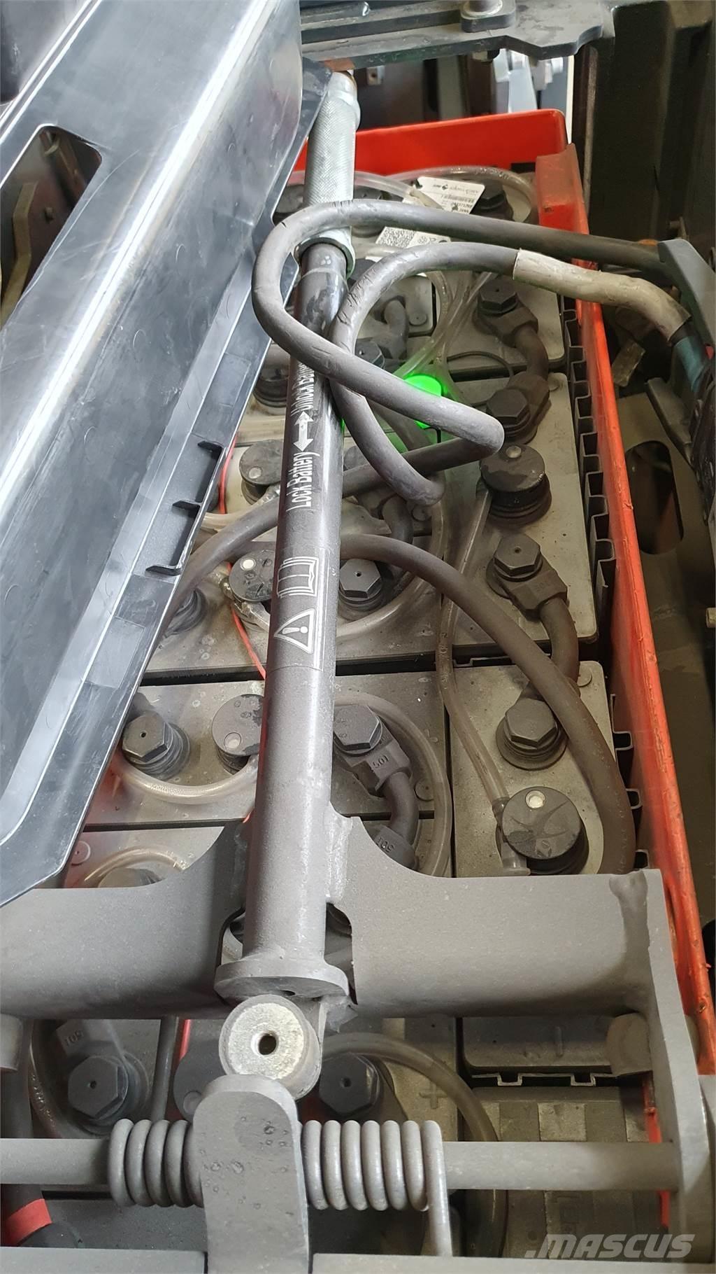 Linde N20B Niskopodizni komisioni viličar