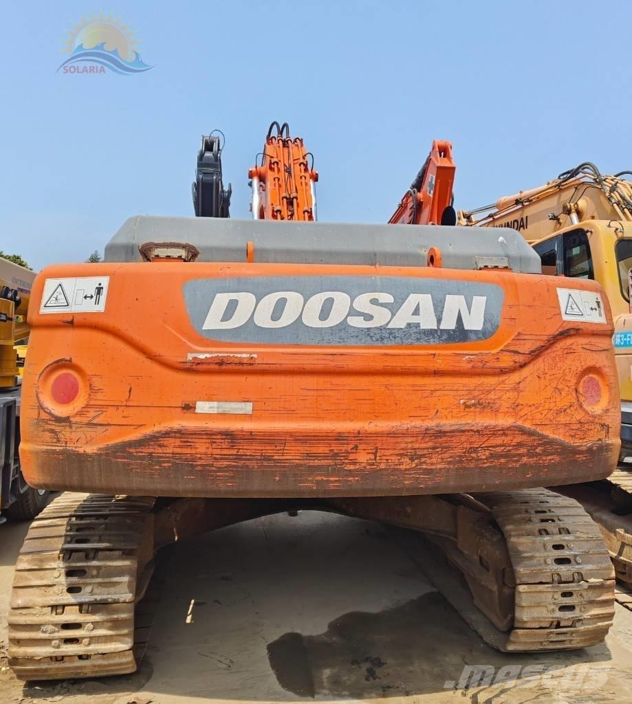 Doosan DX 300 LC Bageri gusjeničari