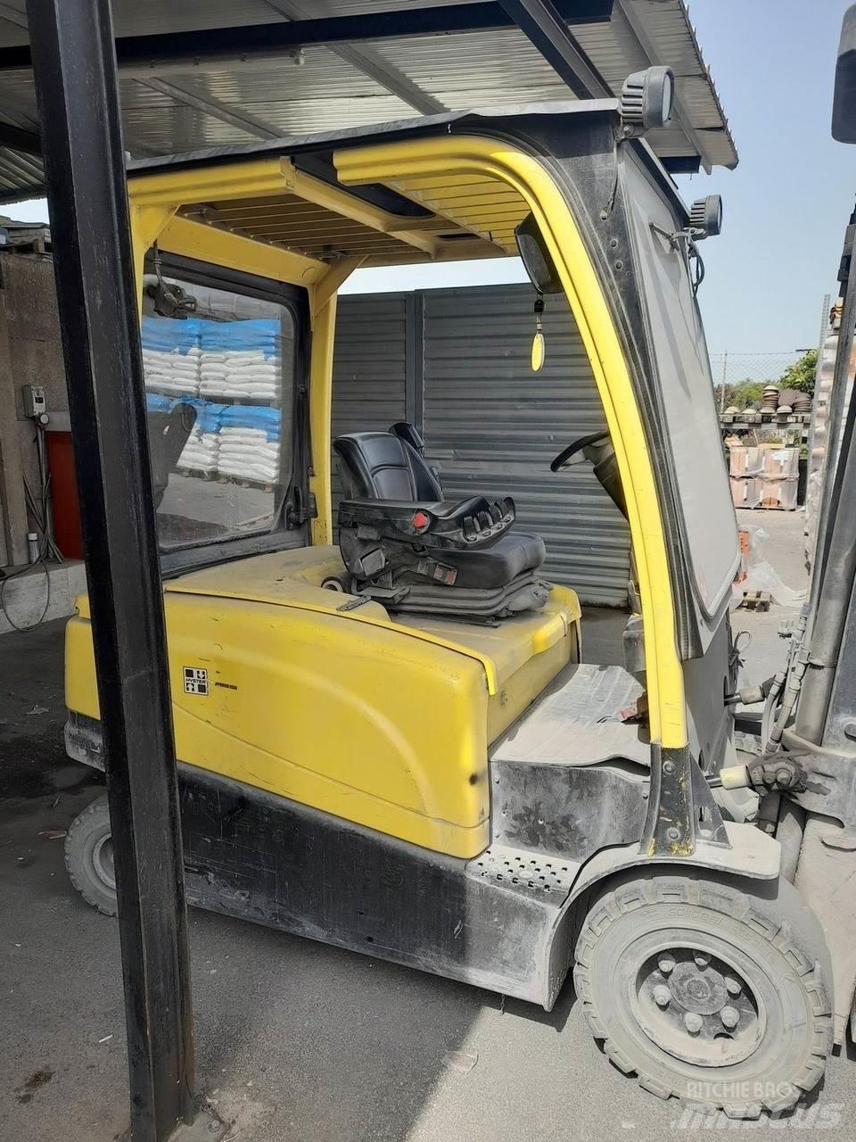 Hyster J2.5XN Električni viličari