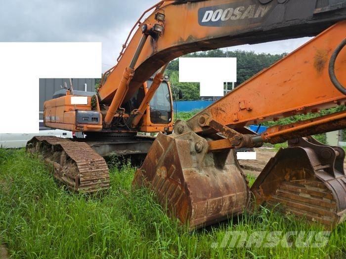 Doosan DX 520 LC Bageri gusjeničari