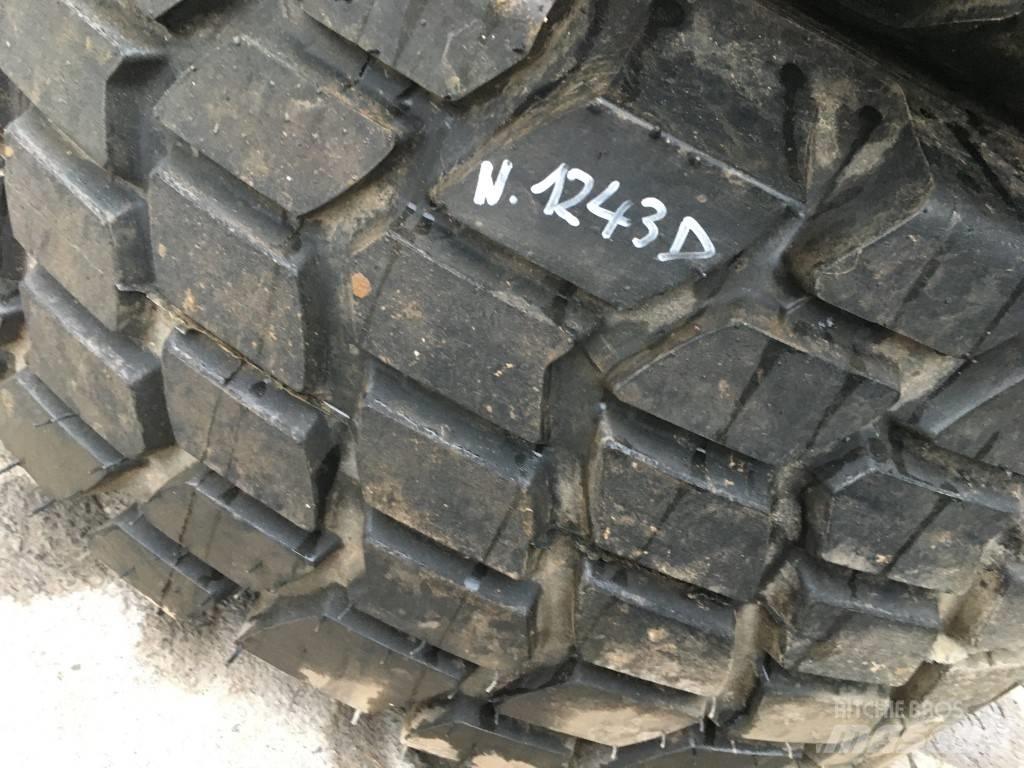  FOR TRAILER 24R23 Gume, kotači i naplatci