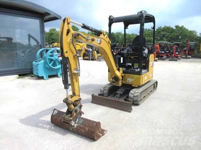 CAT 302 CR Mini bageri <7t