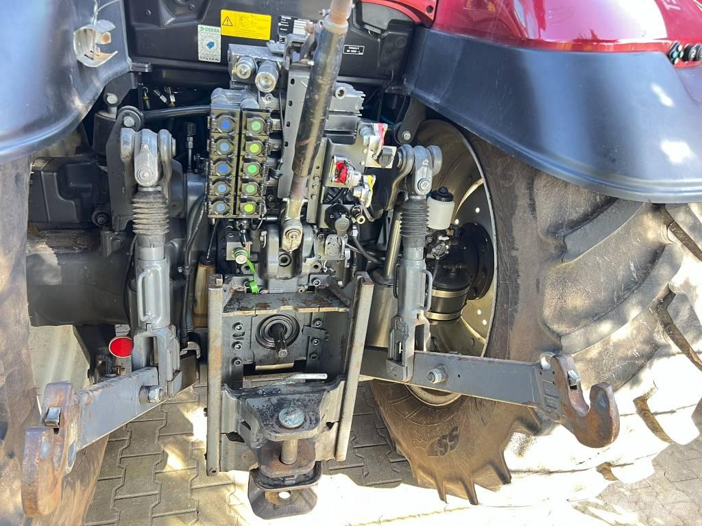 Valtra T 174 Versu Traktori