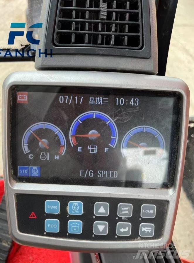Doosan DX 225 LCA Bageri gusjeničari