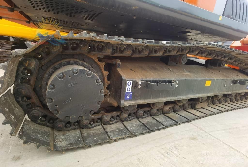 Hitachi ZX 200 Bageri gusjeničari