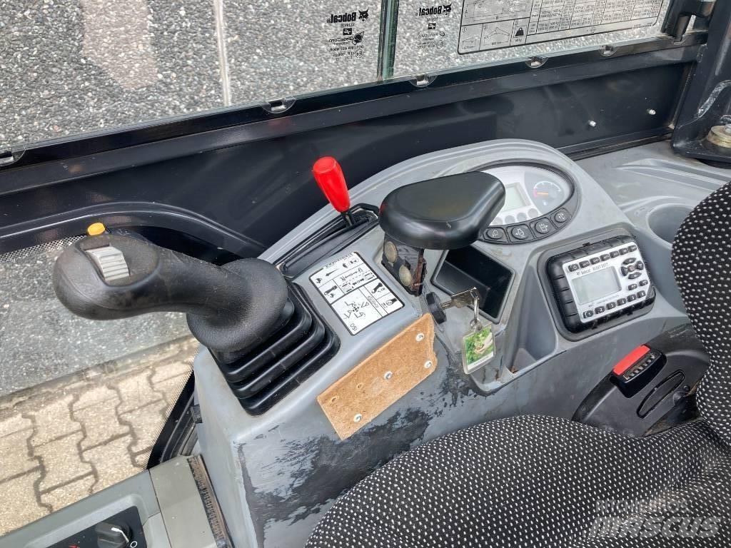 Bobcat E19 Mini bageri <7t